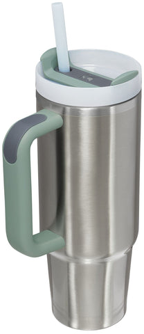 STANLEY Quencher H2.0 con tapa FlowState de tres posiciones para sorbos seguros.