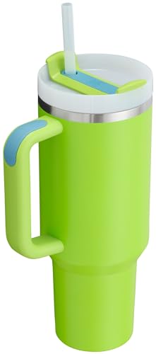 Stanley Quencher H2.0 con asa facilita transporte cómodo fuera de casa