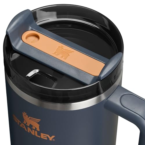 STANLEY Quencher H2.0 con asa ergonómica para transporte cómodo de agua fría