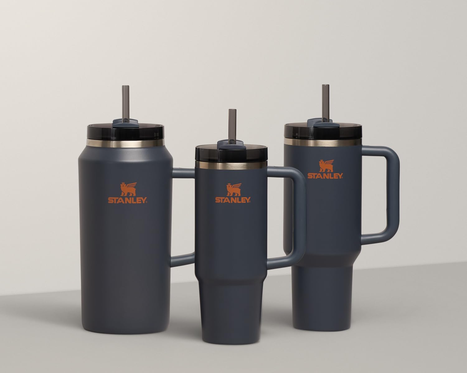 STANLEY Quencher H2.0 Twilight para estilo práctico en cualquier momento