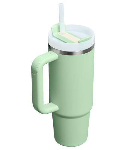 STANLEY Quencher H2.0 boca de sorbo evita goteos y derrames.