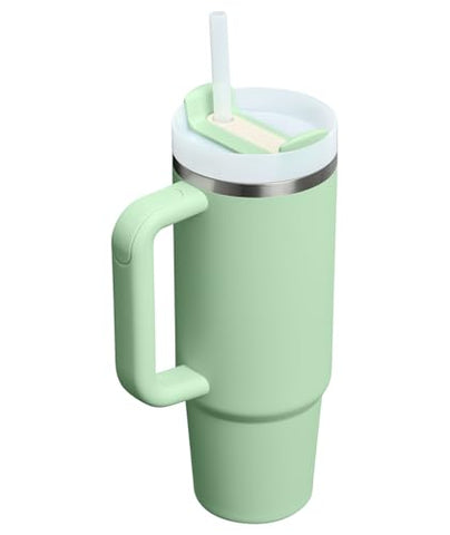STANLEY Quencher H2.0 boca de sorbo evita goteos y derrames.