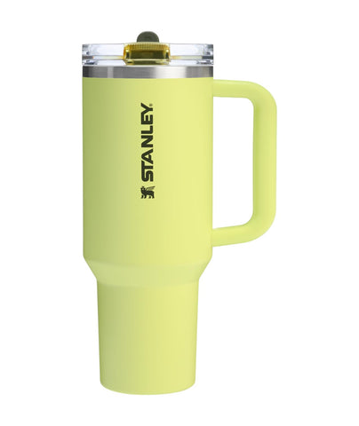 Stanley Quencher ProTour en prickly-pear, ideal para días activos y bebidas frías.
