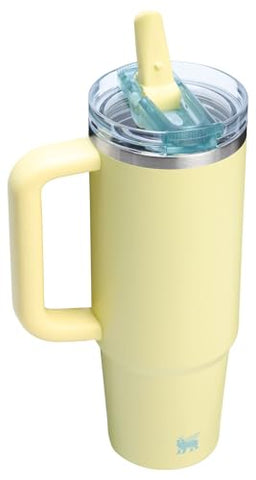 Stanley Quencher ProTour, capacidad 30 onzas, ideal para hidratación durante el día