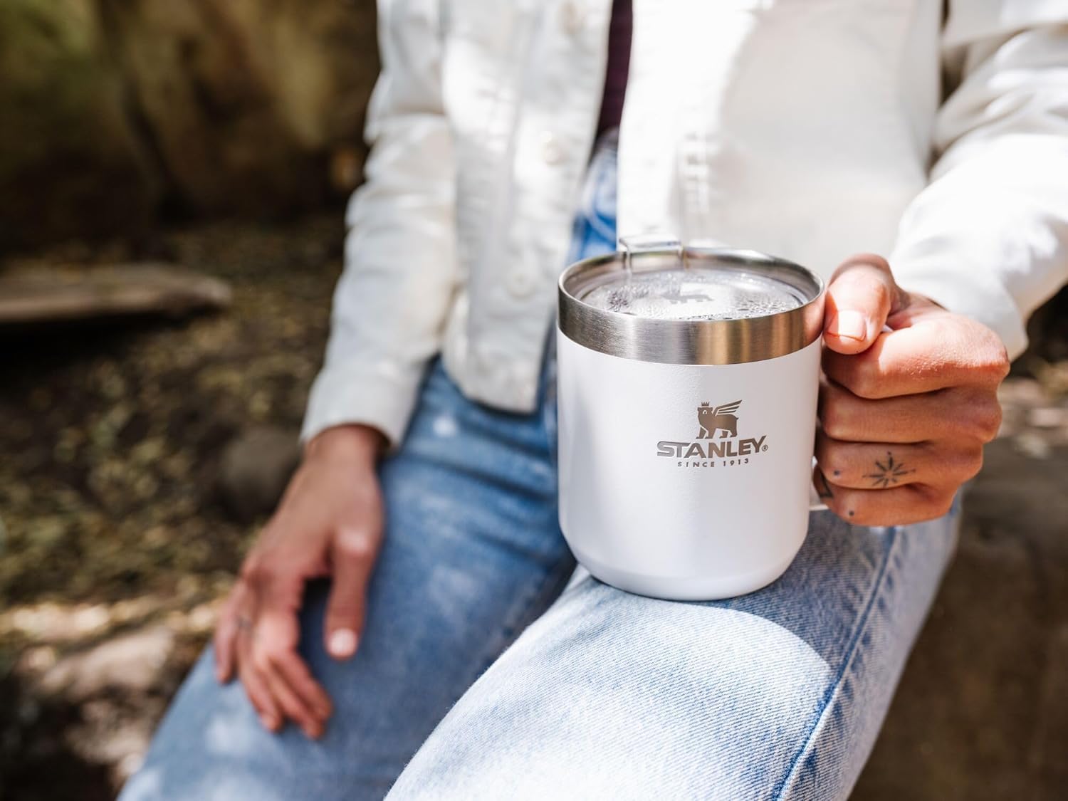 STANLEY Stay-Hot Camp Mug apto para lavavajillas, limpieza rápida y simple.