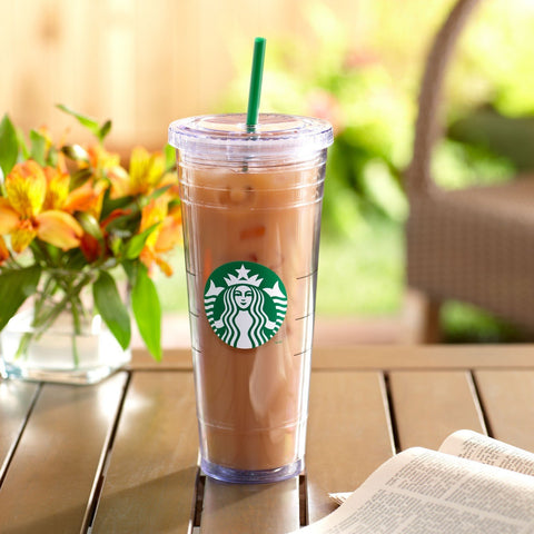 Starbucks vaso frío con paja reutilizable, ideal para bebidas frías y viajes.