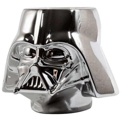 Star Wars Darth Vader taza cromada frente, ideal para colección.
