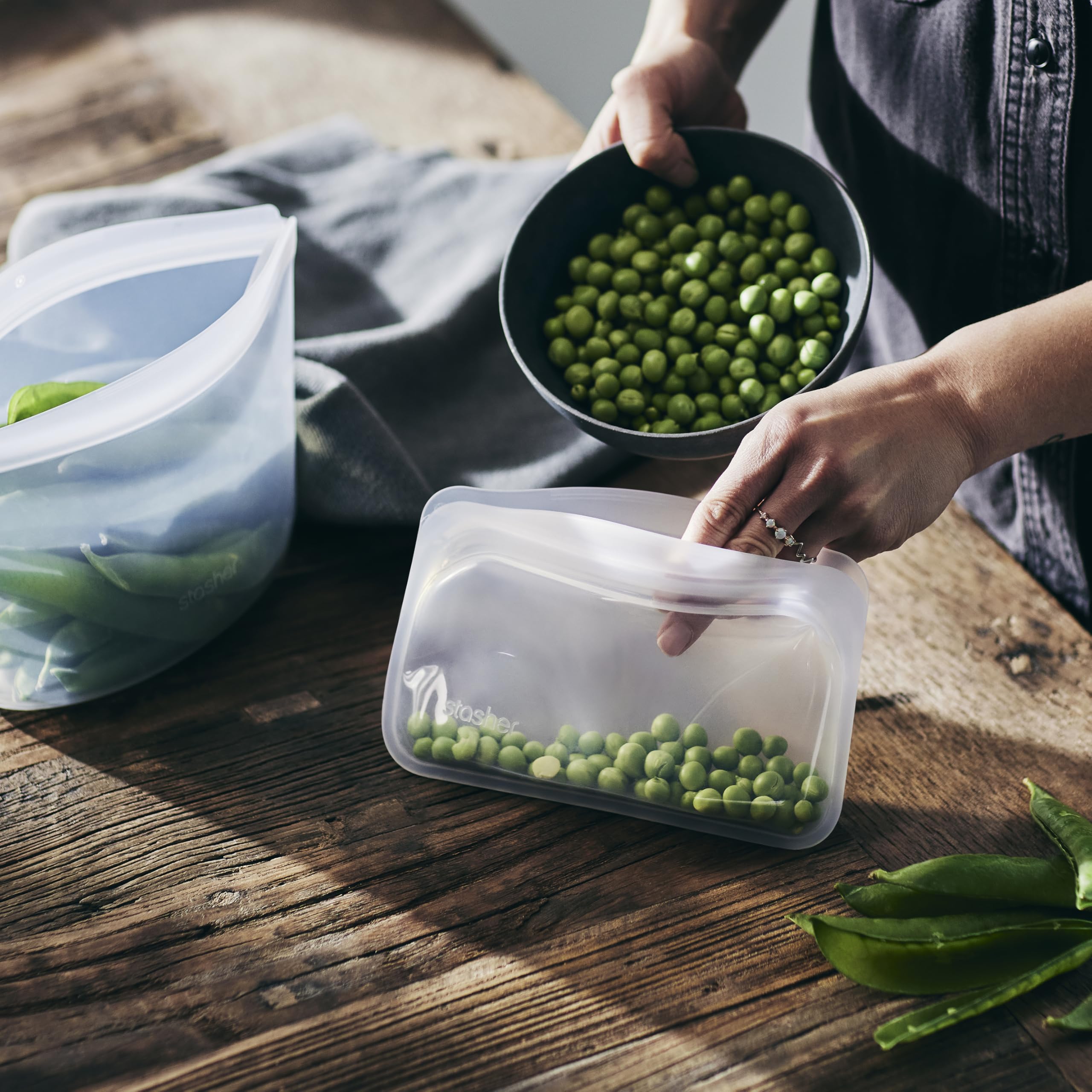 Stasher apta microondas, calienta alimentos sin transferir olores
