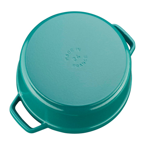 STAUB base esmaltada de alta calidad para uso diario y en la cocina.