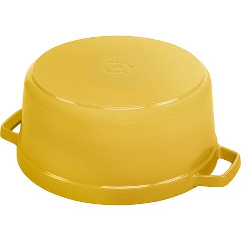 Staub cocotte, horneable hasta 482 °C sin tapa, uso de horno flexible.