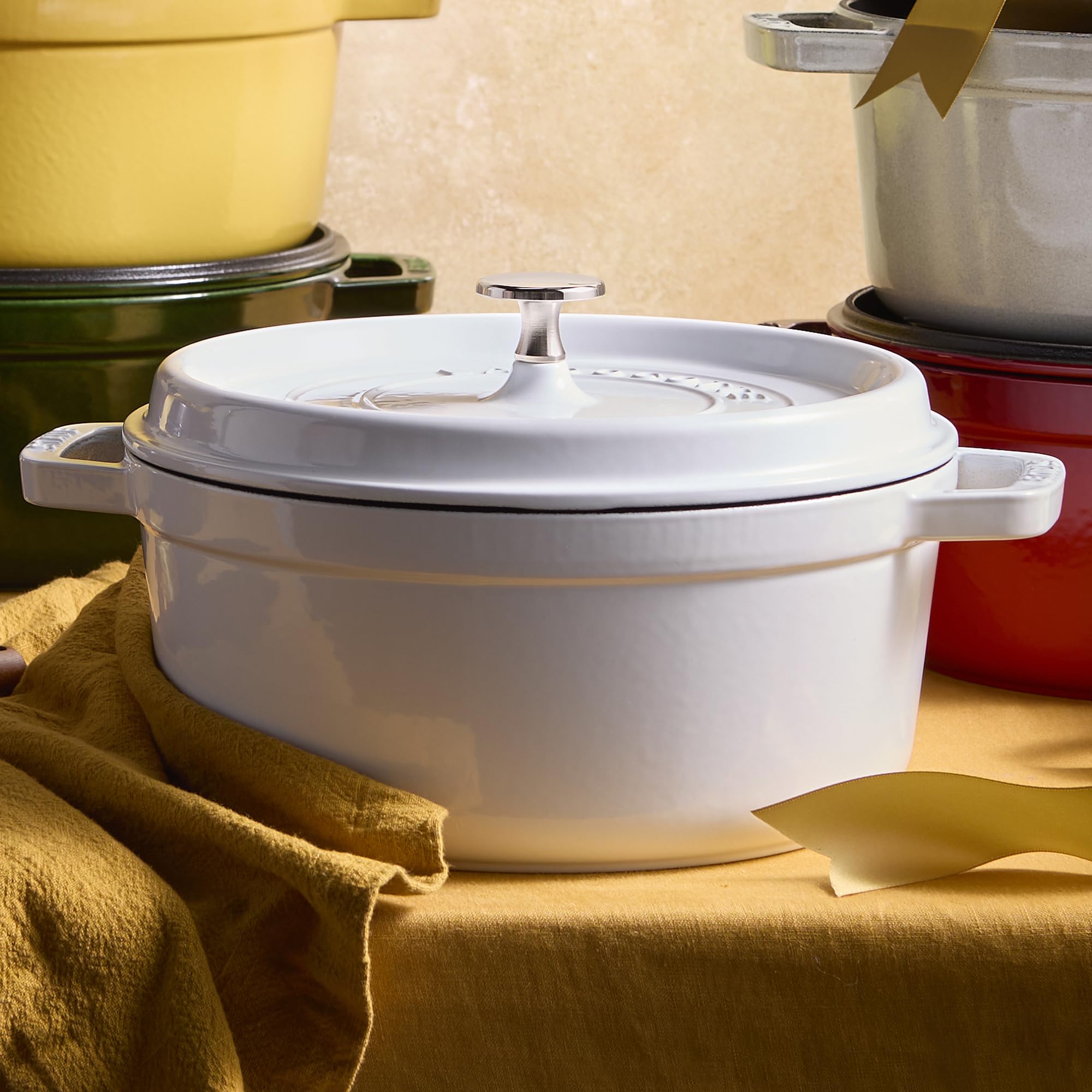 STAUB apto para lavavajillas, pero se recomienda lavado a mano.