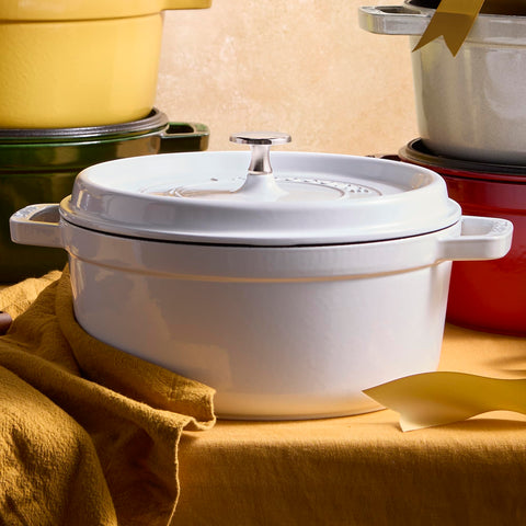 STAUB apto para lavavajillas, pero se recomienda lavado a mano.