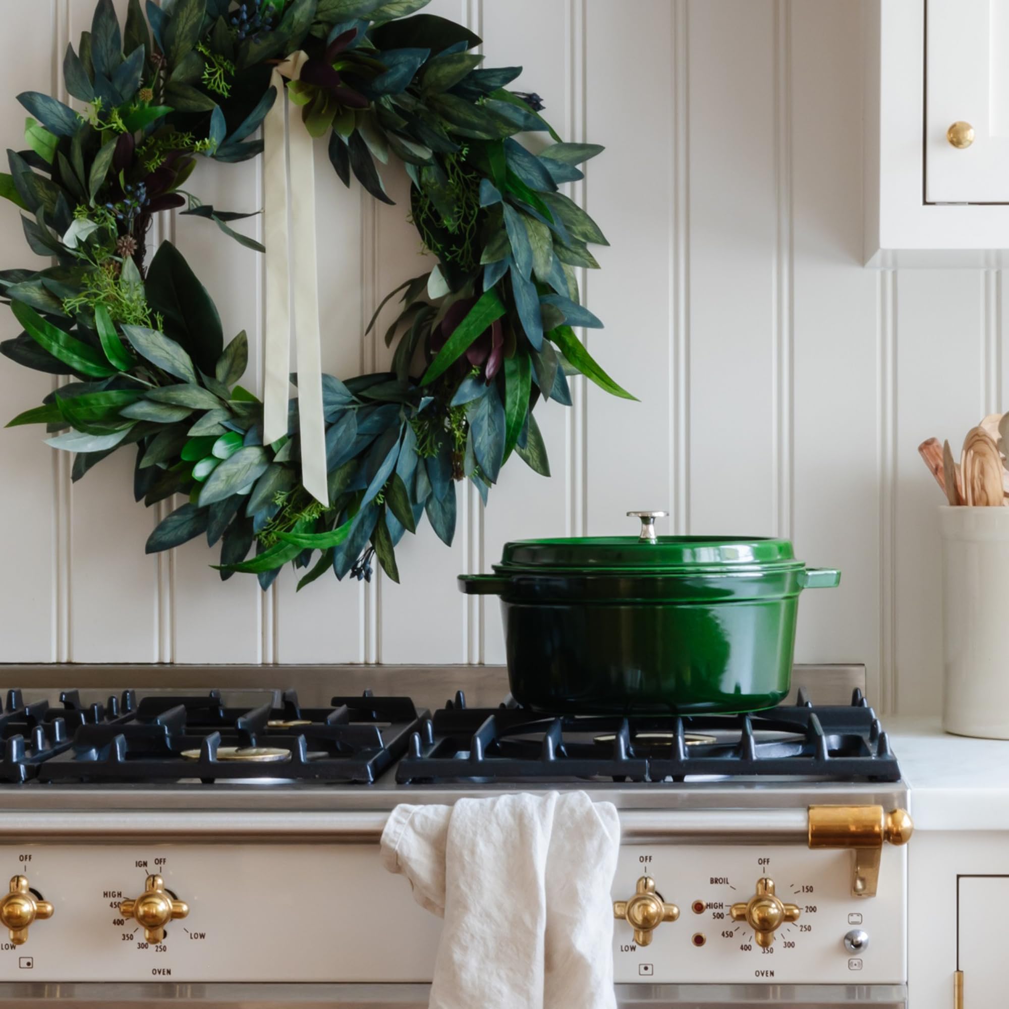 Dimensiones mediana 9,5 pulgadas en Staub Basil