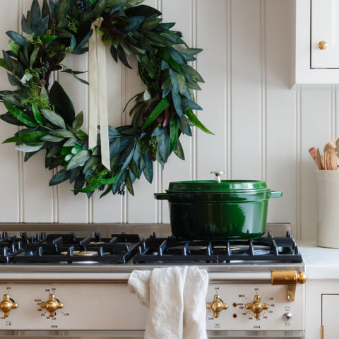 Dimensiones mediana 9,5 pulgadas en Staub Basil