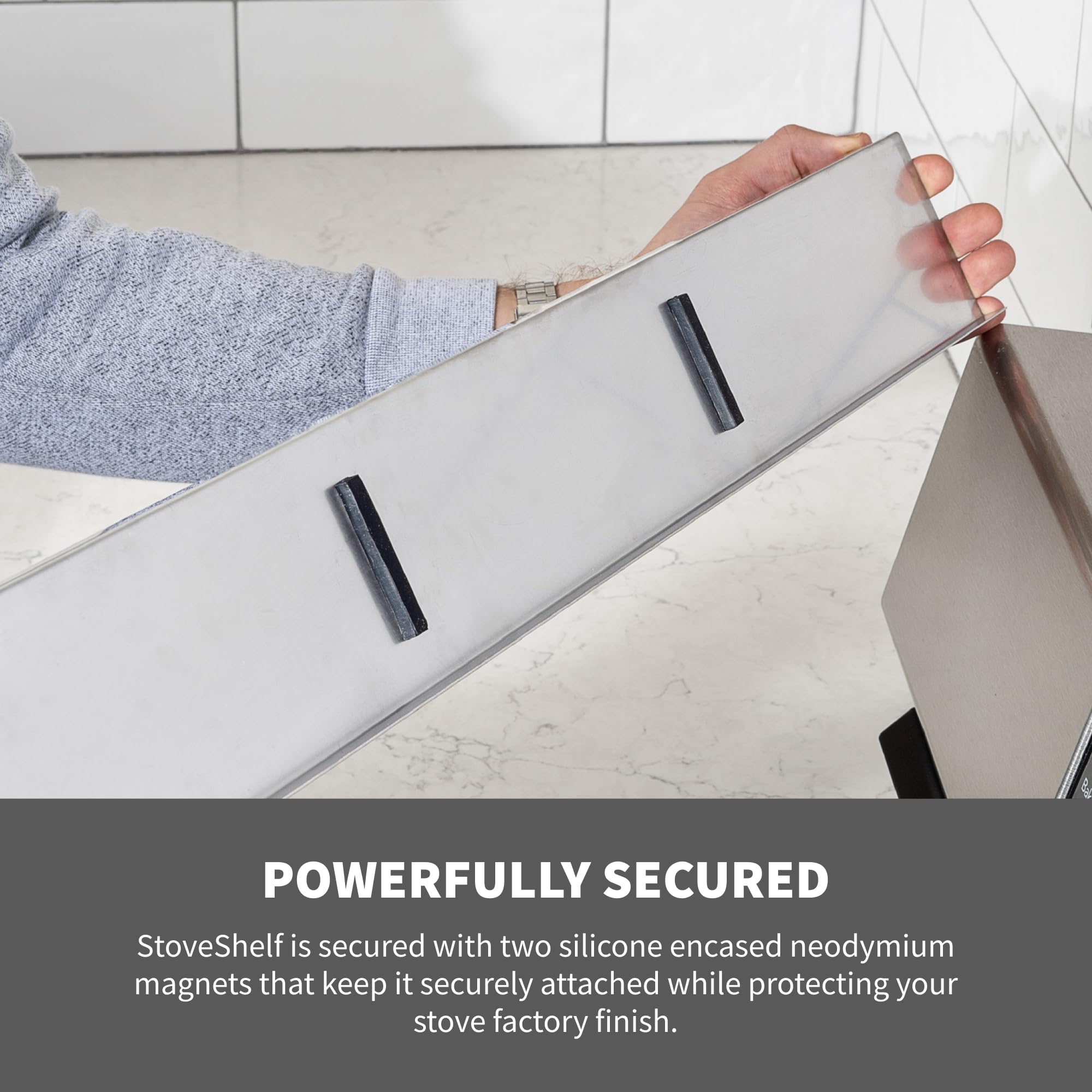 StoveShelf acabado inoxidable resiste calor y salpicaduras en cocina