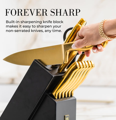 Cuchillo chef dorado de STYLED SETTINGS para cortes precisos y confortables.