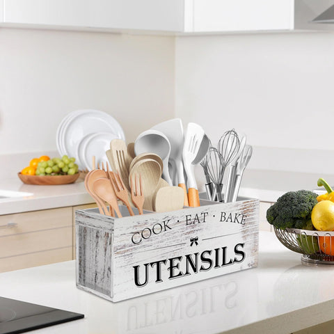 Suli acabado blanco-grano realza la decoración de cocinas modernas.