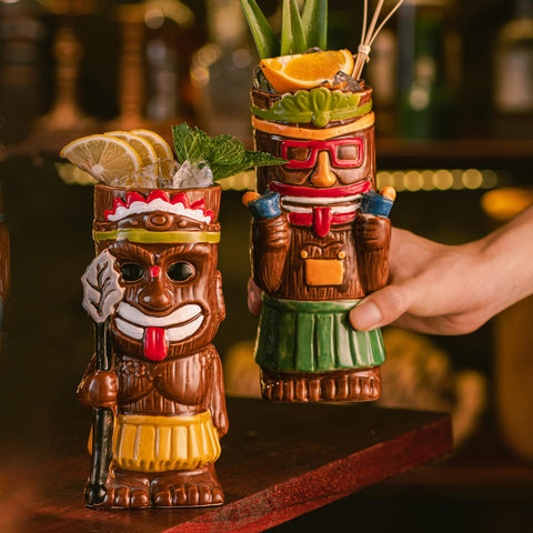 SUN GKOTTA estuche regalo tiki, listo para sorprender a aficionados de cócteles.