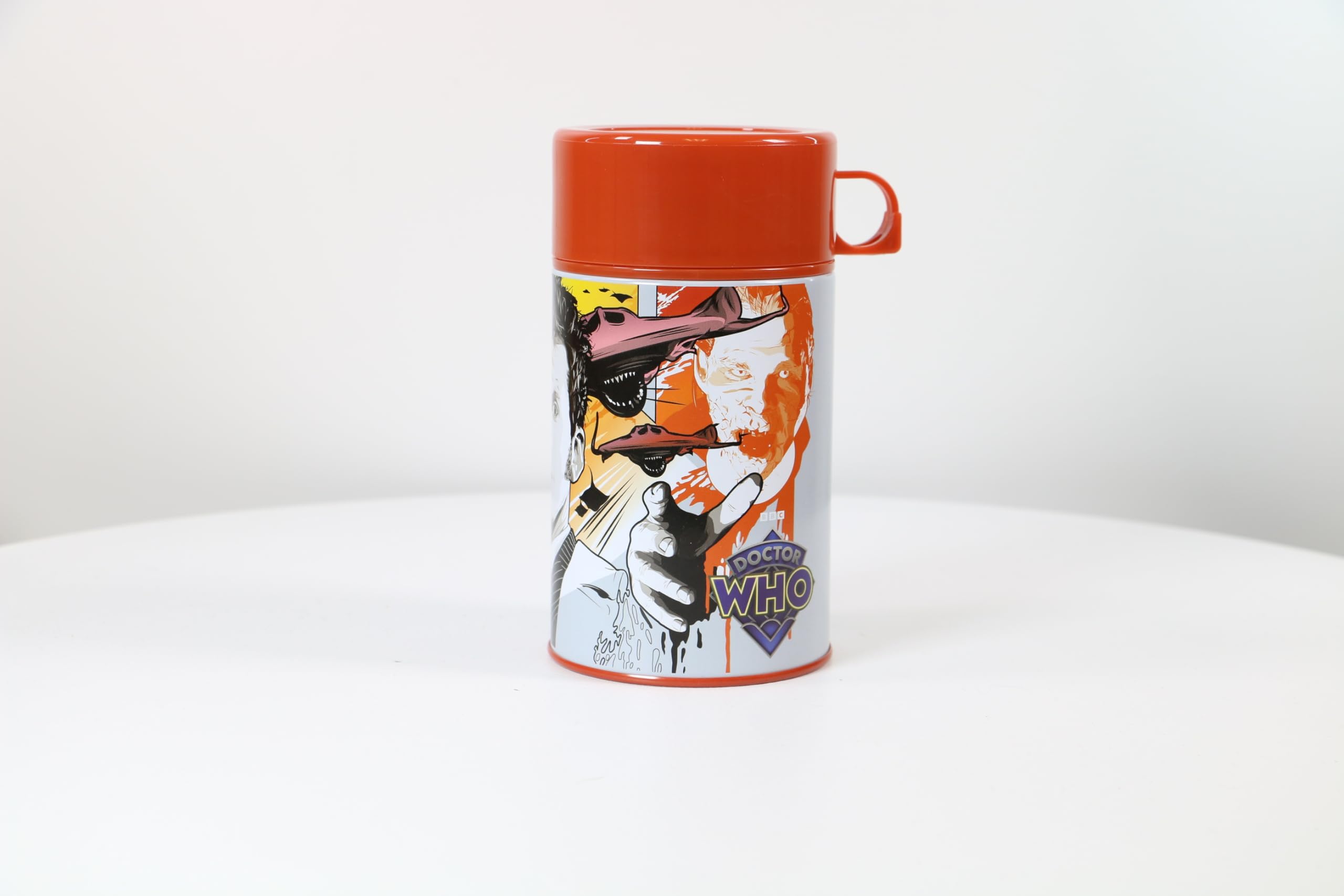 Lonchera Dr. Who de Surreal Entertainment, taza para sopa incluida.