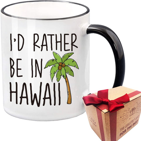 Taza SUUURA-OO con diseño hawaiano en el frente, ideal para café matutino
