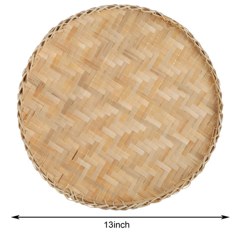 Bandeja Suwimut de bambú para servir frutas con acabado beige y aspecto natural.