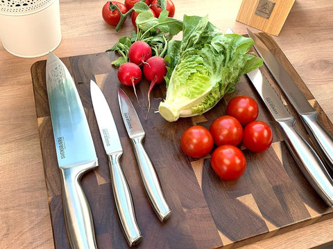 Cuchillo pelador Svensbjerg para pelar y preparar vegetales con facilidad.