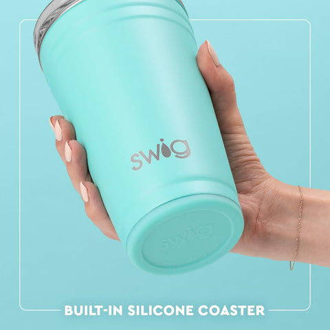 Base incorporada en Swig Life evita derrames en superficies.