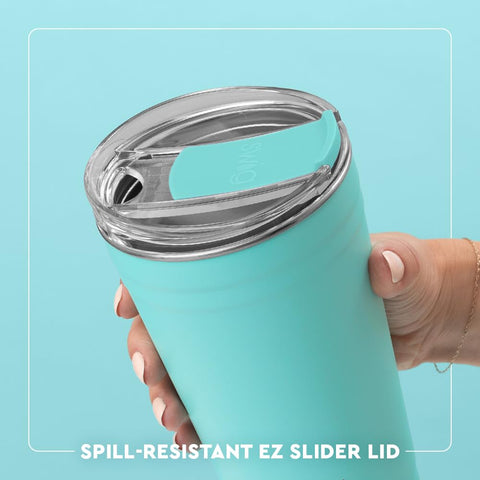 Abertura amplia del Swig Life 24oz para añadir hielo.