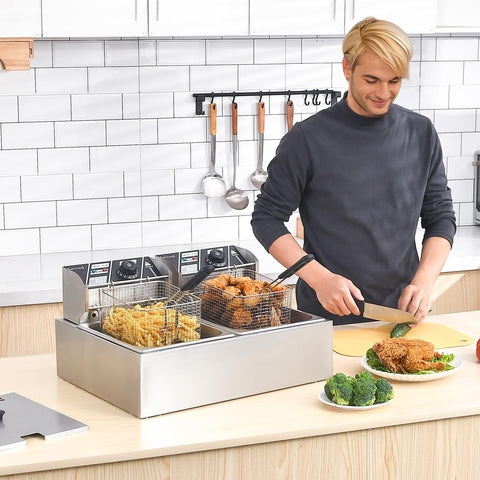 Freidora Swinod de 1700W, potencia rápida para cocinar varios ingredientes.
