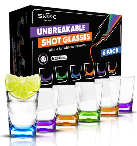 Vasos SWOOC coloridos y resistentes, ideales para fiestas sin romperse.