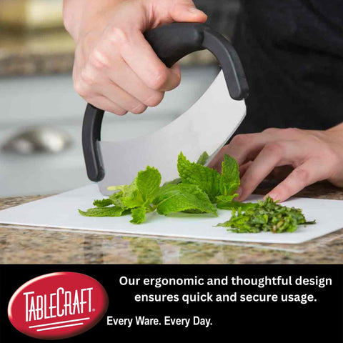 TableCraft H6610 uso con una mano facilita movimientos suaves en la cocina.