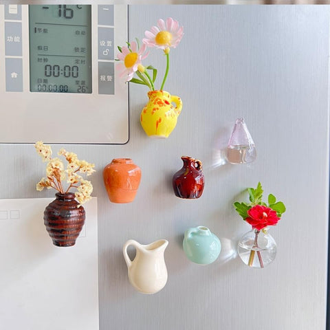 Taduno vaso imán miniatura para nevera que aporta estilo y funcionalidad.