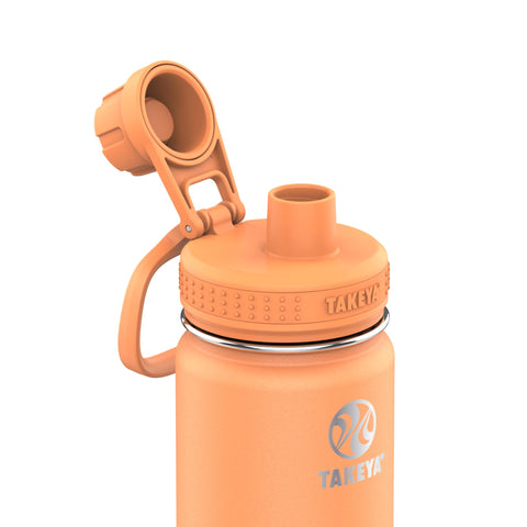 Takeya Actives con tapa de boquilla hermética para evitar derrames en mochila.
