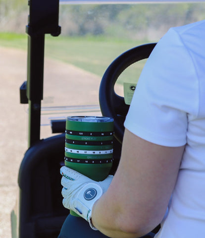 Tally Tumbler Golf compacto y fácil de transportar.