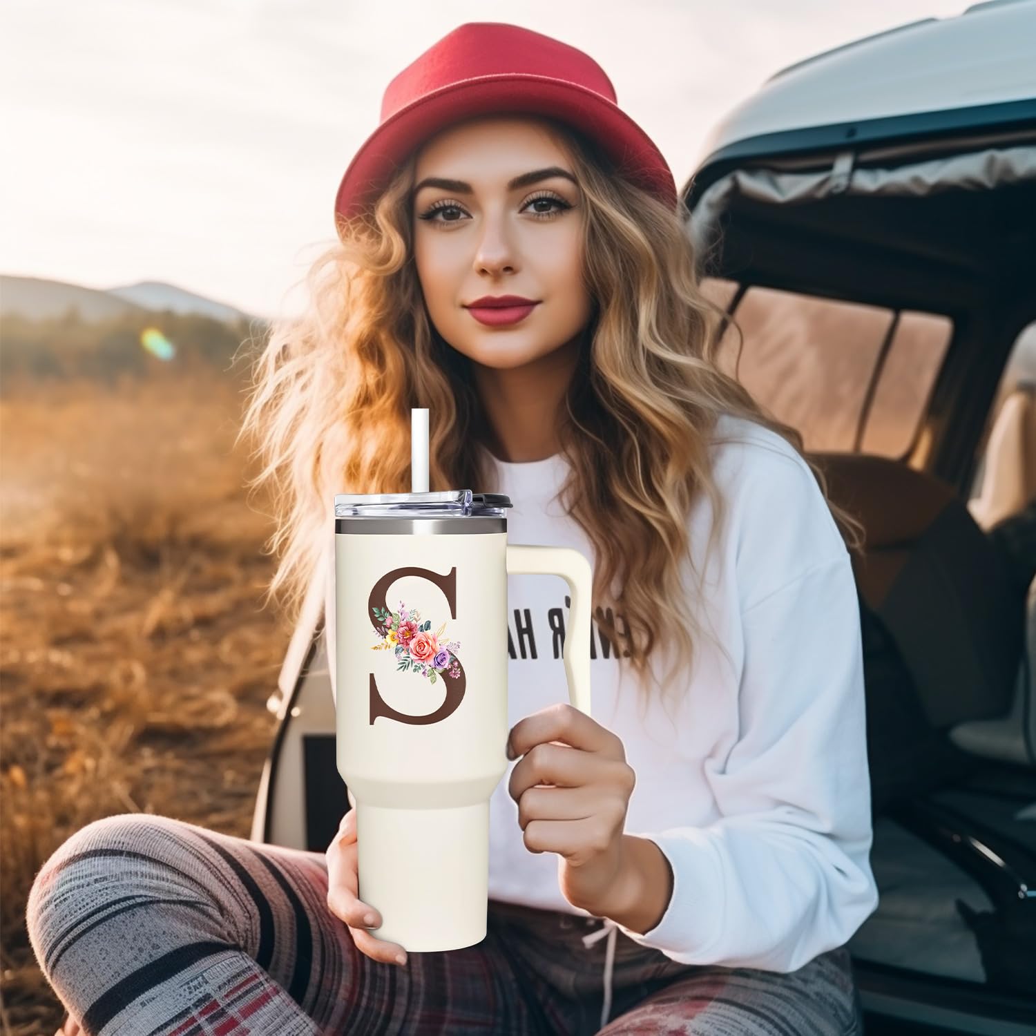 TAMUNBEE tumbler 40oz para uso interior y exterior, versátil.