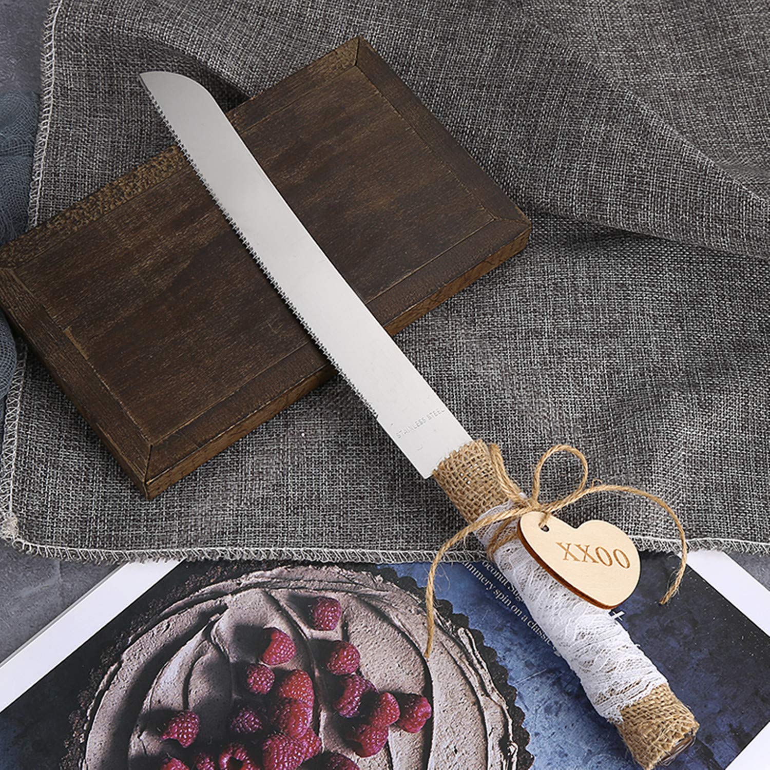 Etiqueta de madera Tang Song con corazón y cuerda para la mesa.