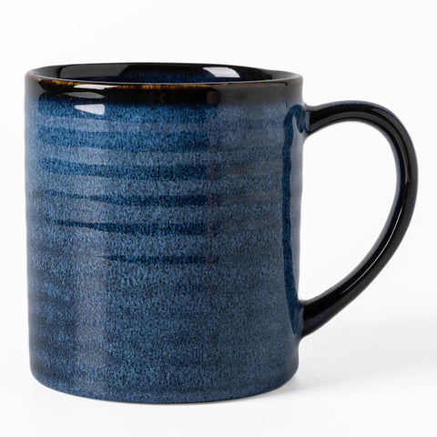 TaoTaojarvie taza cerámica 23oz frente, perfecta para cappuccino cremoso.