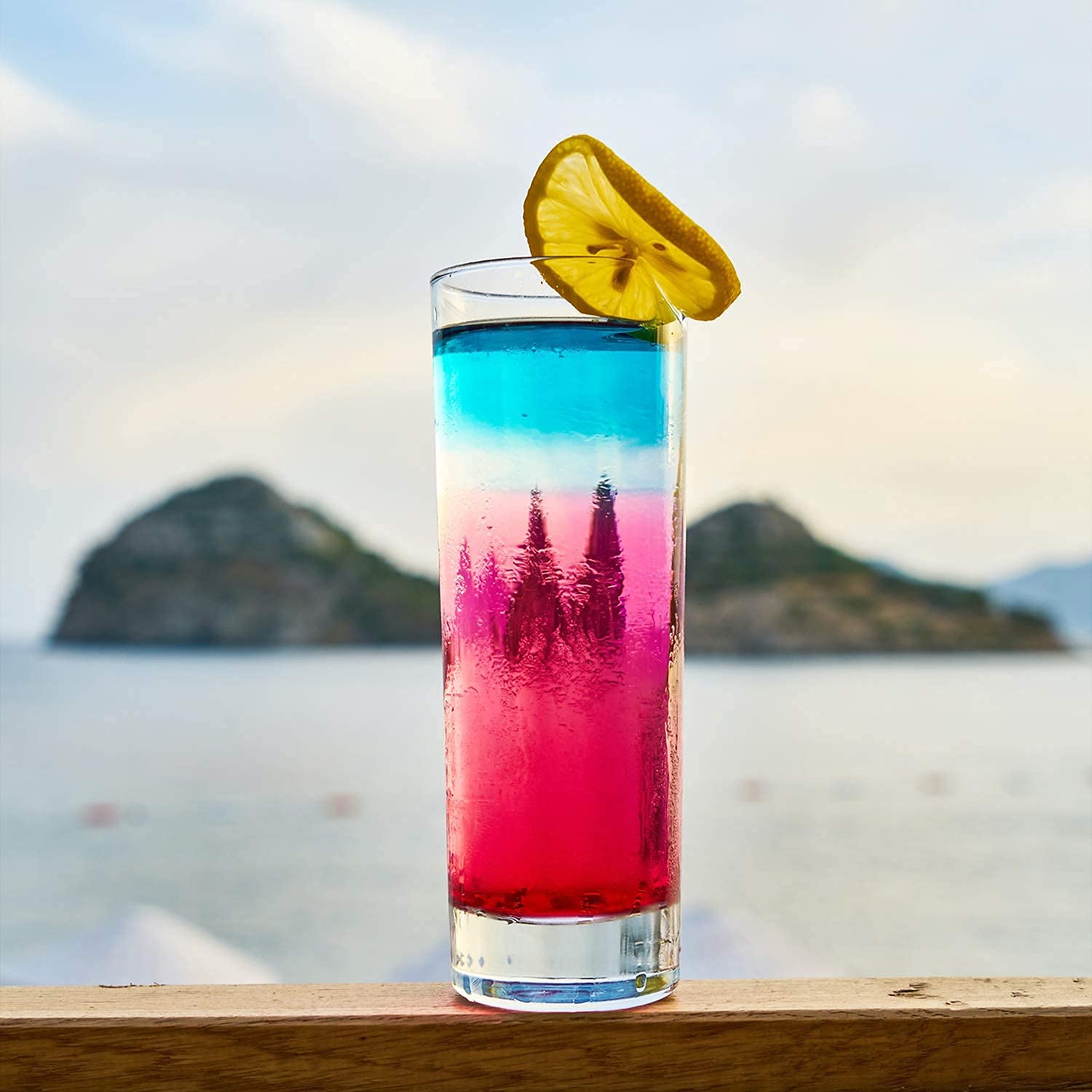 Vaso TAOUNOA para bar, versátil para tequila, vodka y licores.
