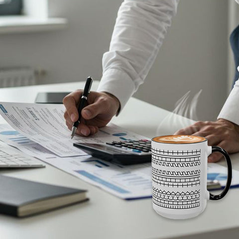 Muestra el mensaje oculto al sostener la taza, perfecto para regalo.