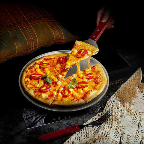 Uso multiproposito para pizza, asados y verduras en el horno.