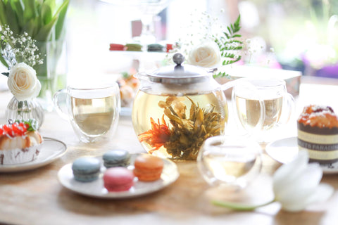 Infusor de acero inoxidable Teabloom Classica removible para infusiones limpias.