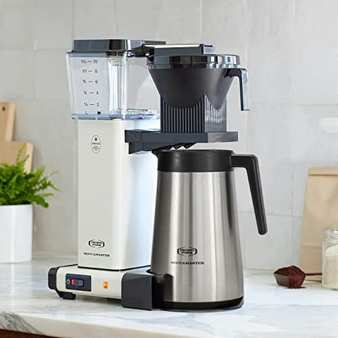 Technivorm Moccamaster: capacidad de 40 onzas para compartir en casa.