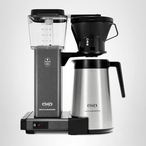 Technivorm Moccamaster KBT acabado gris piedra para encajar en cualquier cocina.