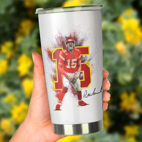 Teerabbit Tumbler Patrick Mahomes II cierre seguro que evita derrames.