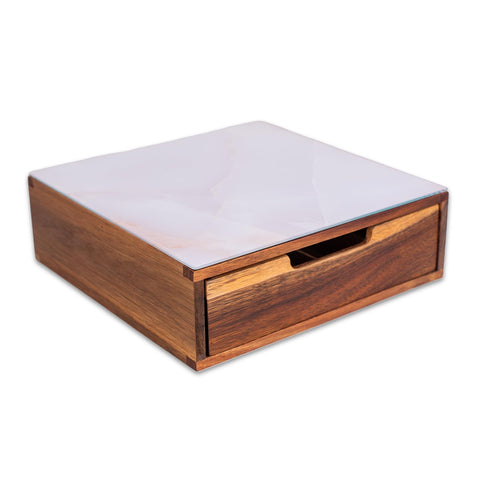 Teicui cajón cápsulas 20 con vidrio templado y base de madera para un mostrador limpio.