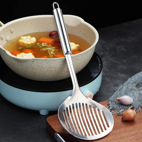 TENTA KITCHEN conjunto en acero inoxidable 18/8 resistente al calor para uso diario.