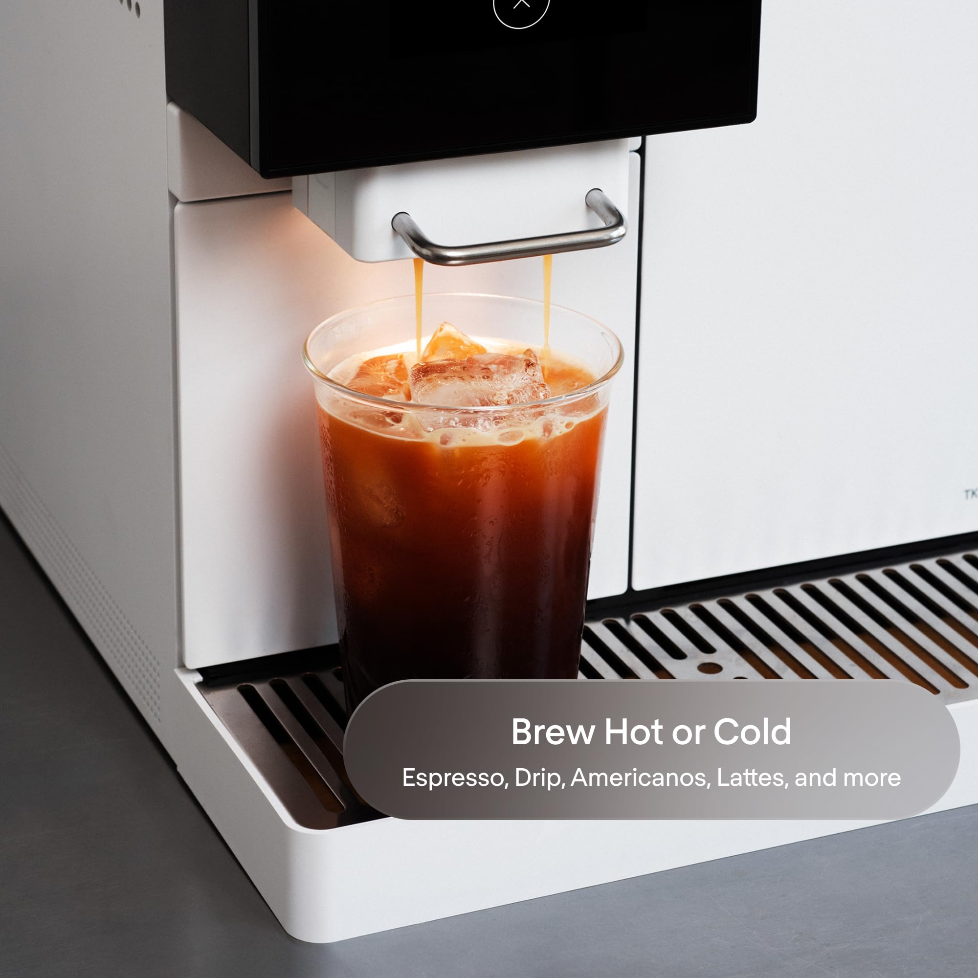 TK-02 espumando leche de distintos tipos para cappuccinos en casa