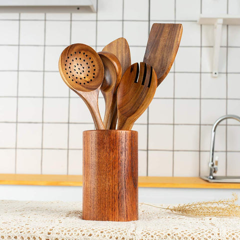 TEZZ cuchara de cocina en madera acacia, ideal para mezclar y servir.
