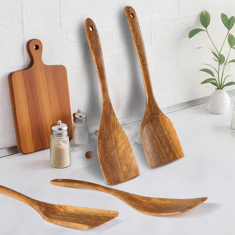 TEZZ detalle grano de madera resalta diseño natural en cocina