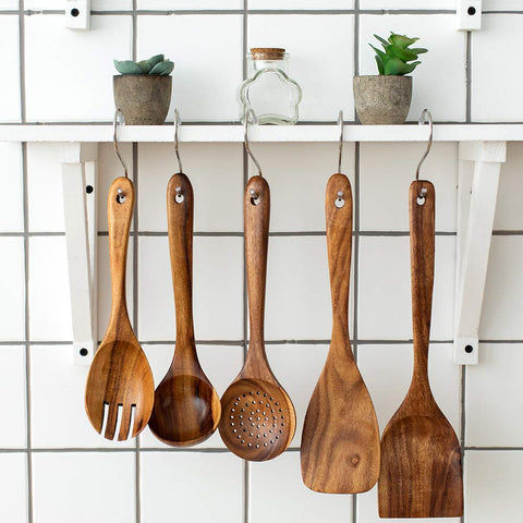 TEZZ pala de cocina de madera acacia, perfecta para voltear ingredientes.
